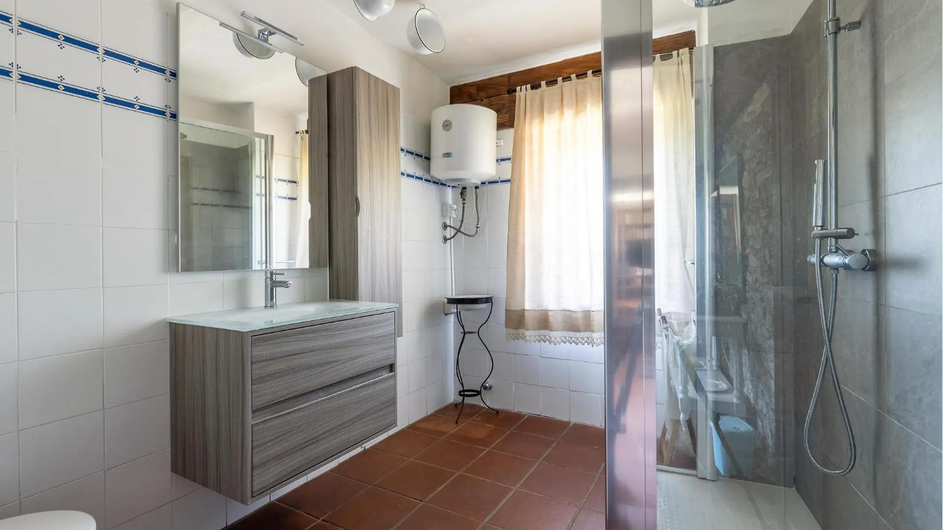 Casa Di Ettore Comano  Italia
